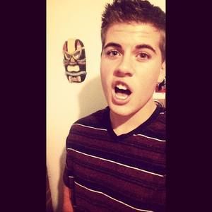 Meet your Posher, Eric